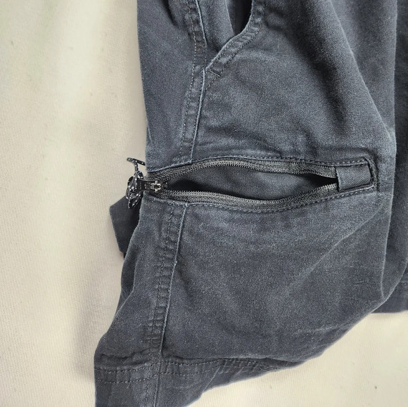 Columbia Black Button Up Shorts - Picture 4 of 5